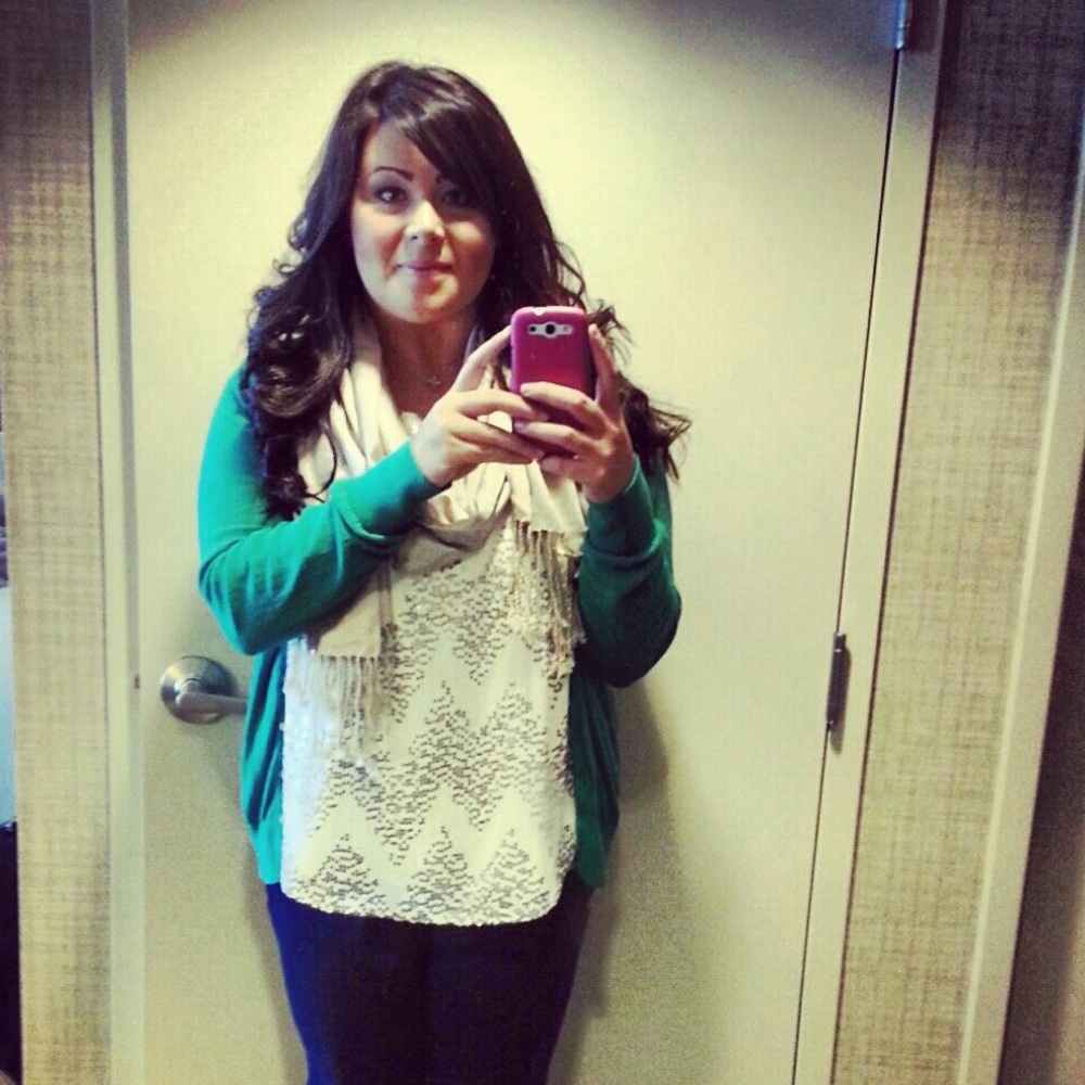 Meet your Posher, Lauren